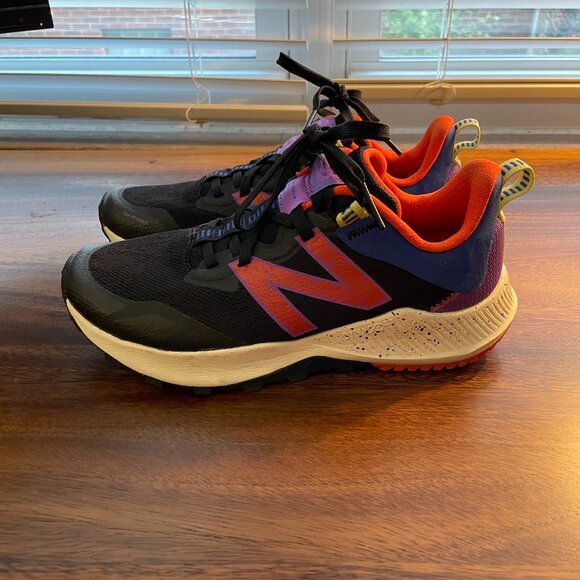 New Balance Trail Running Shoes - Picture 2 of 8